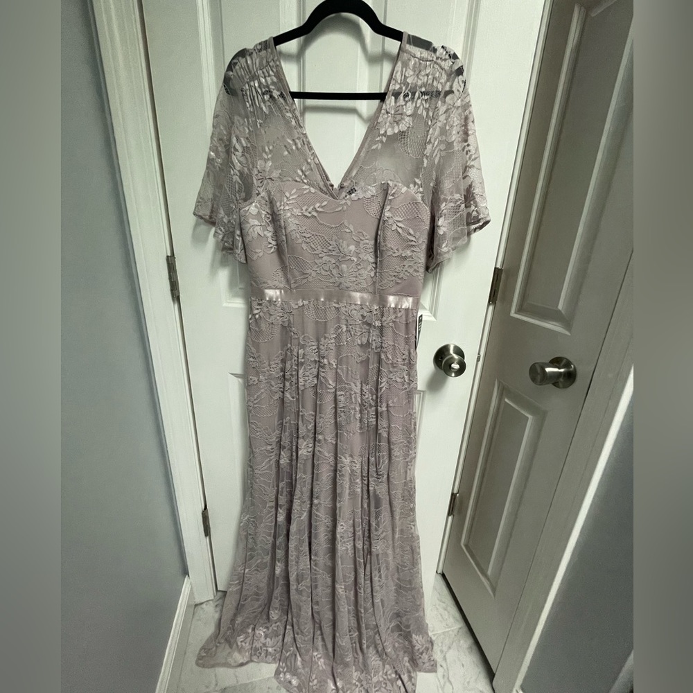 Special occasion/fancy dress - Picture 2 of 4